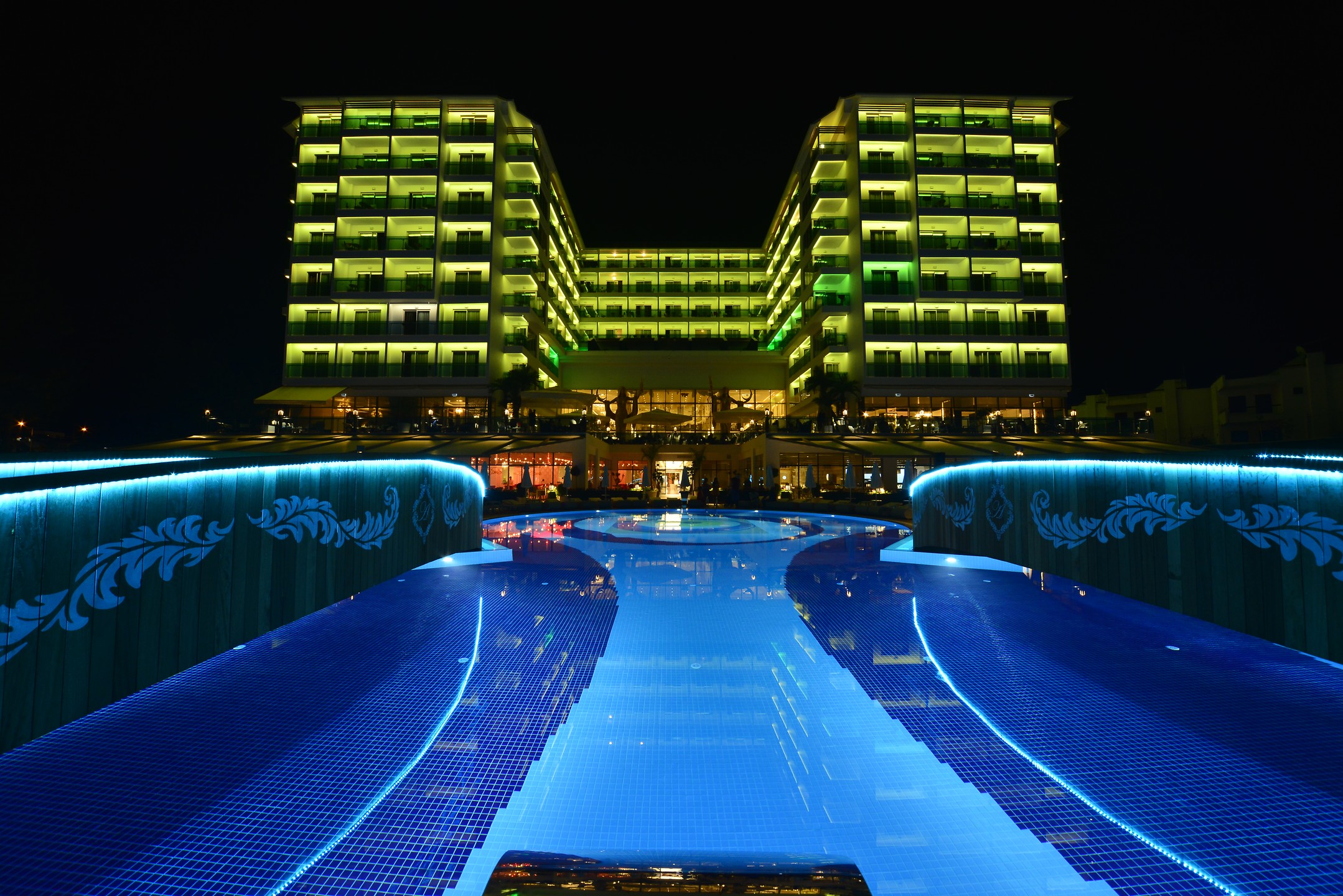 Alanya Azura Family Style Araç Kiralama