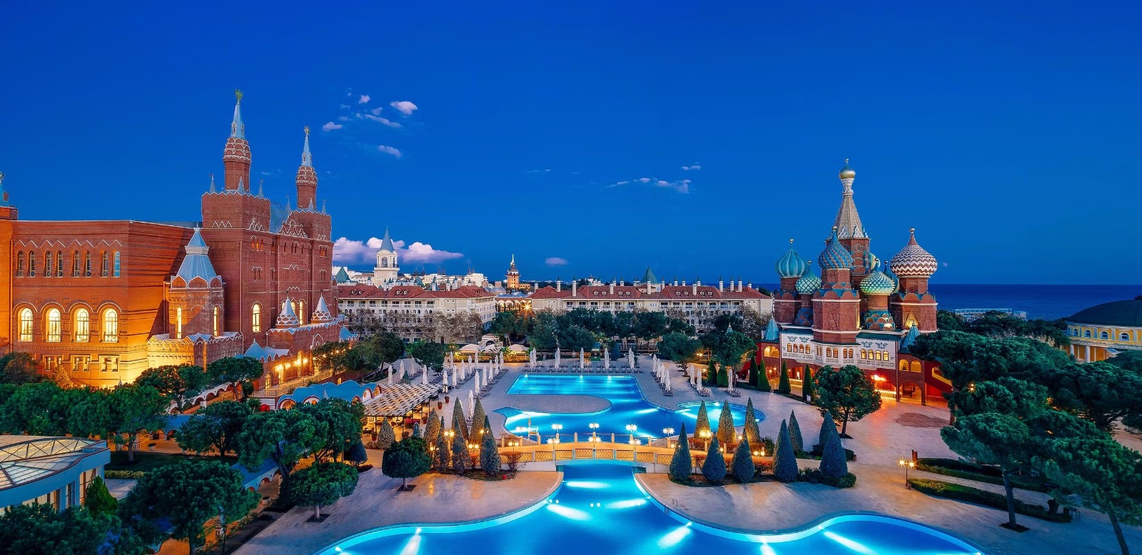 Kremlin Palace Kundu Araç Kiralama